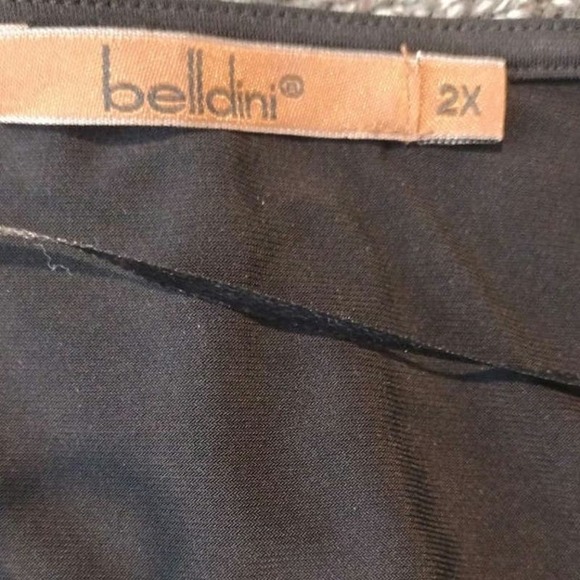 💸$10 Belldini Women's 2X Bead Rhinestone Blouse - Picture 3 of 3